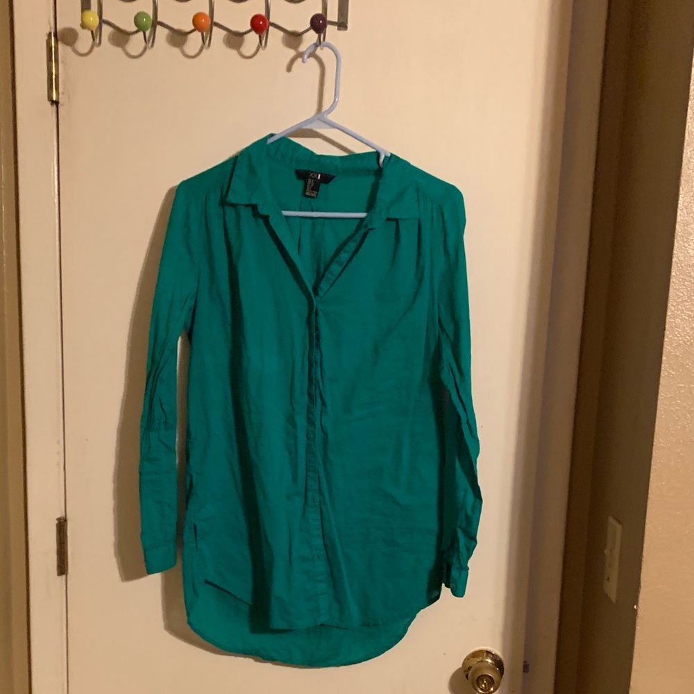 Forever 21 green button up blouse